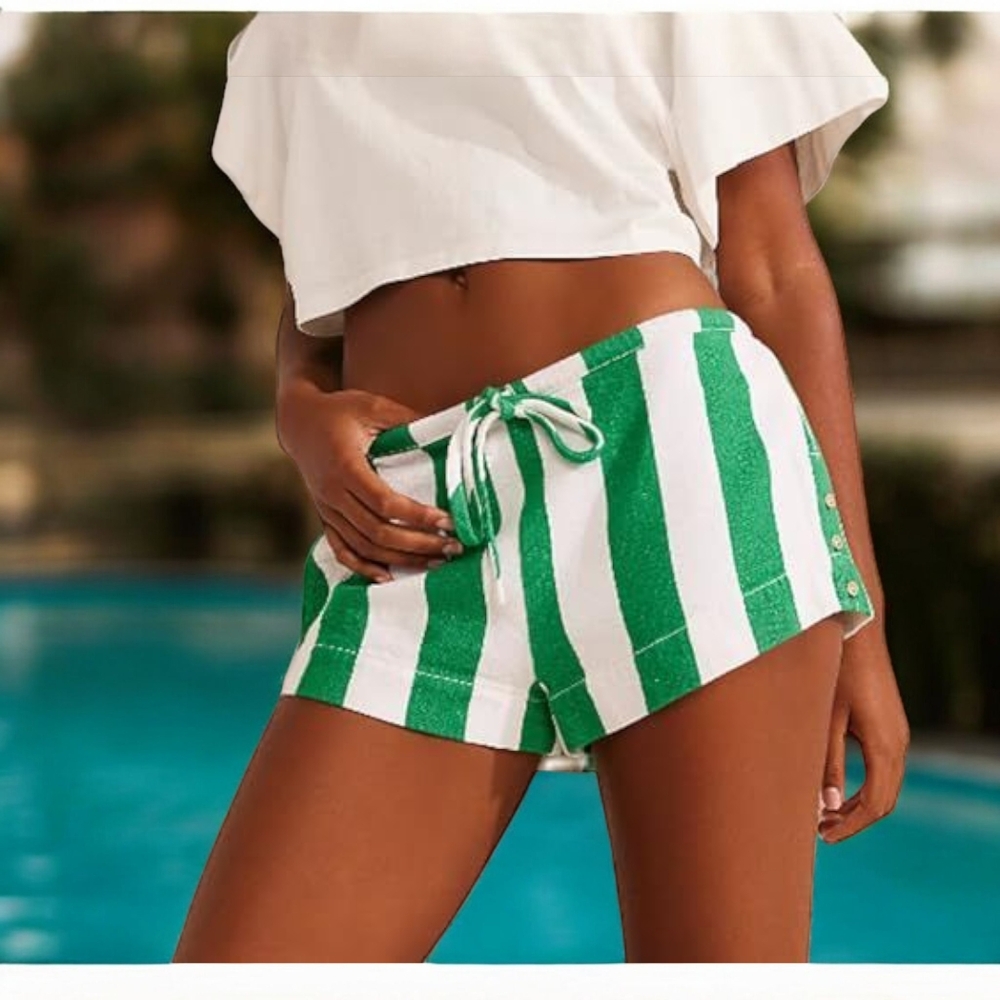 Green and White Striped Women's Shorts, XL